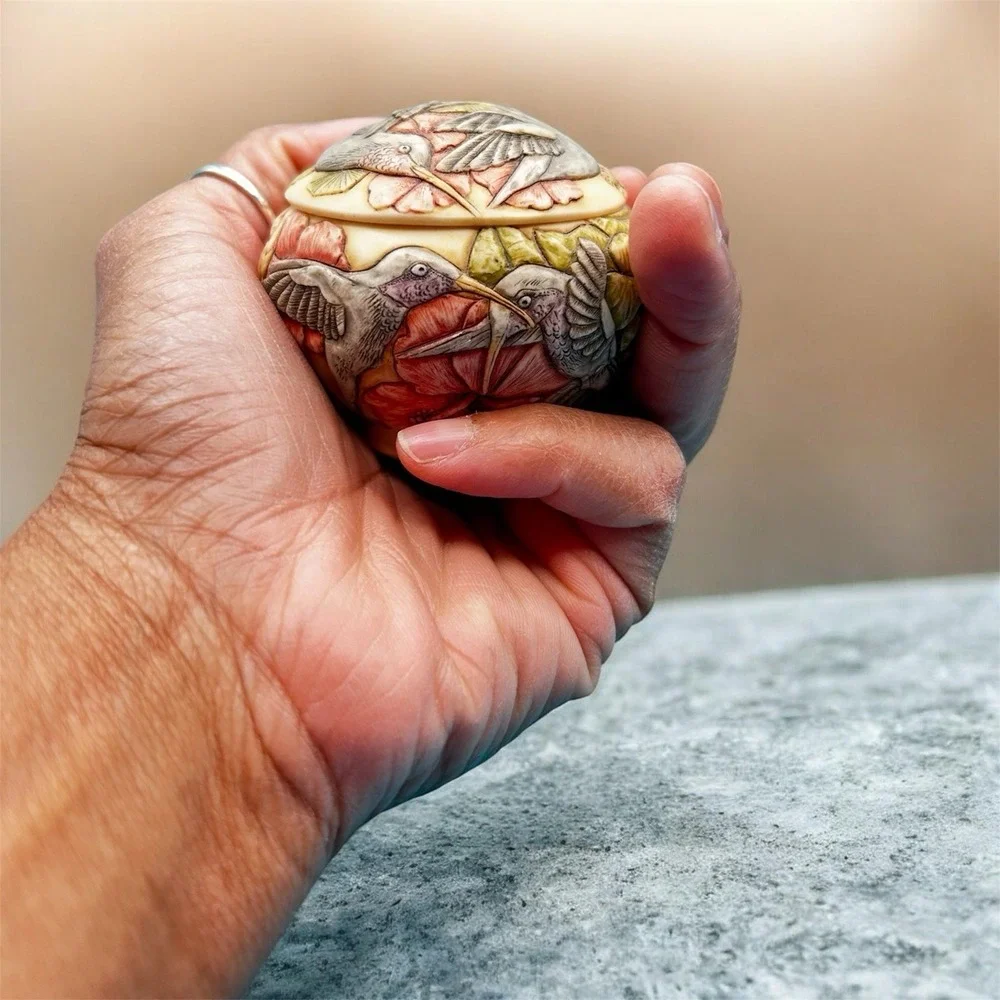 Turtelina Chinese Decorative Round Trinket Lidded Box Bird Floral Design